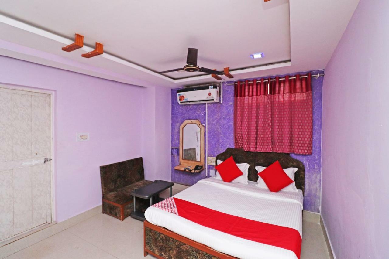 Oyo 39838 Riverside Hotell Bilāspur Exteriör bild